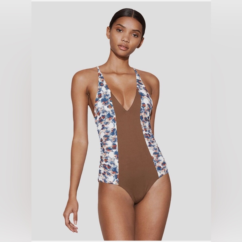 Marysia - The Catalina Maillot V Neck Size Large